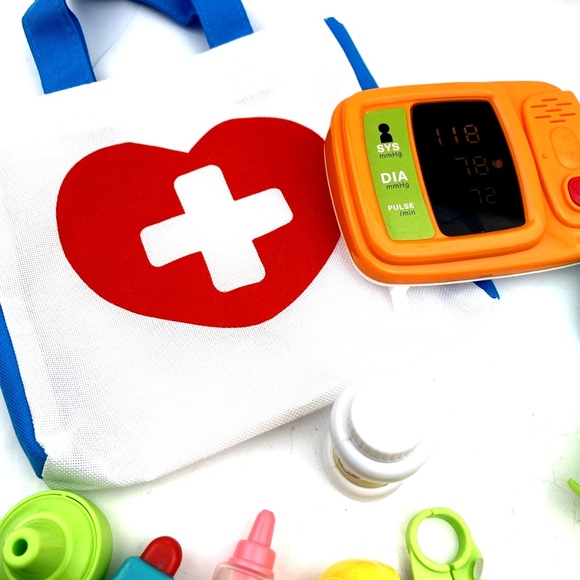 Doctor Kit Toy Playset 11pc Set Sounds Children Kids Hospital Care Carry Bag - Picture 5 of 8